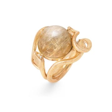 OLE LYNGGAARD COPENHAGEN Snakes ring i 18 kt guld med rutil og 8 brillanter